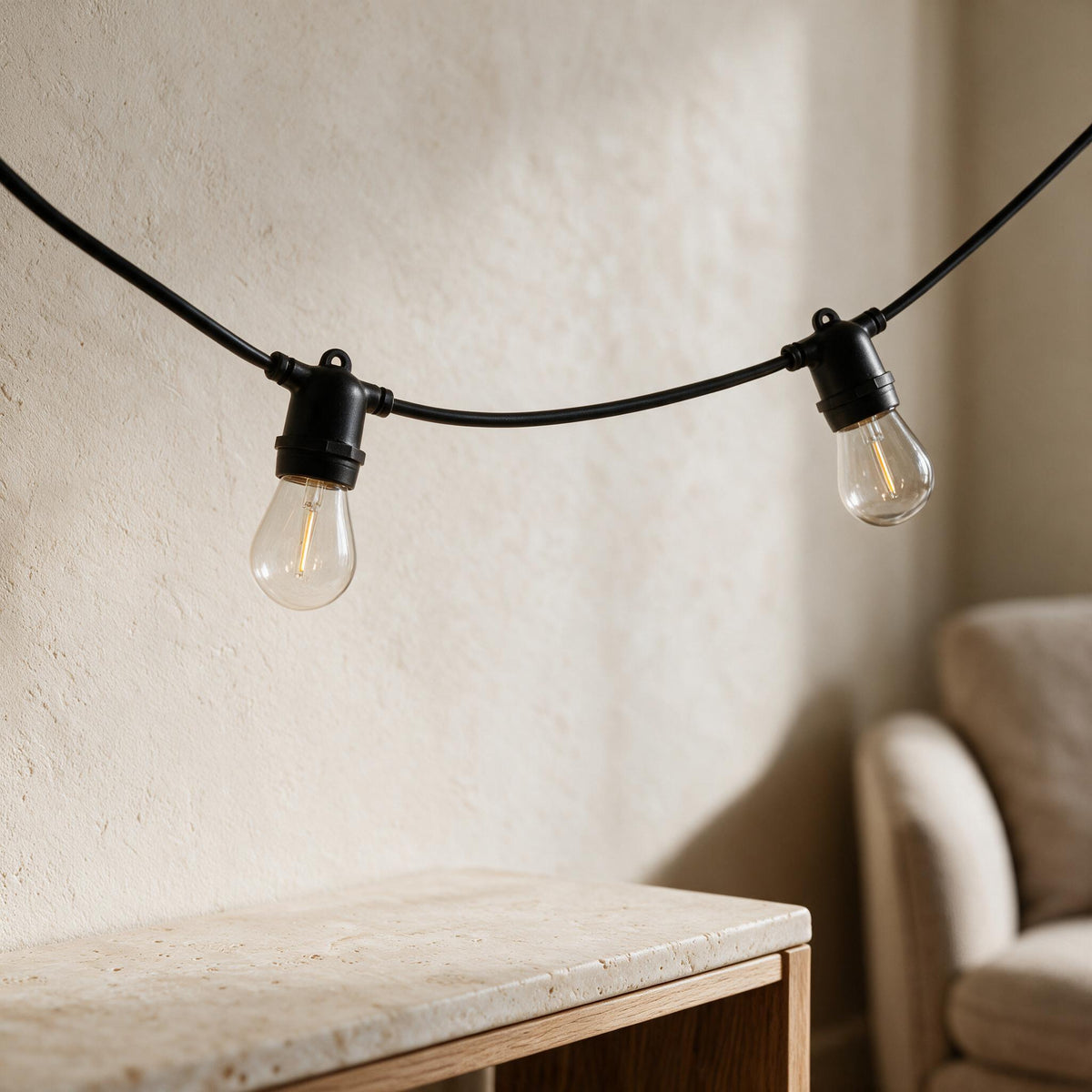 Edison String Lights — 10 m — close-up of the product details