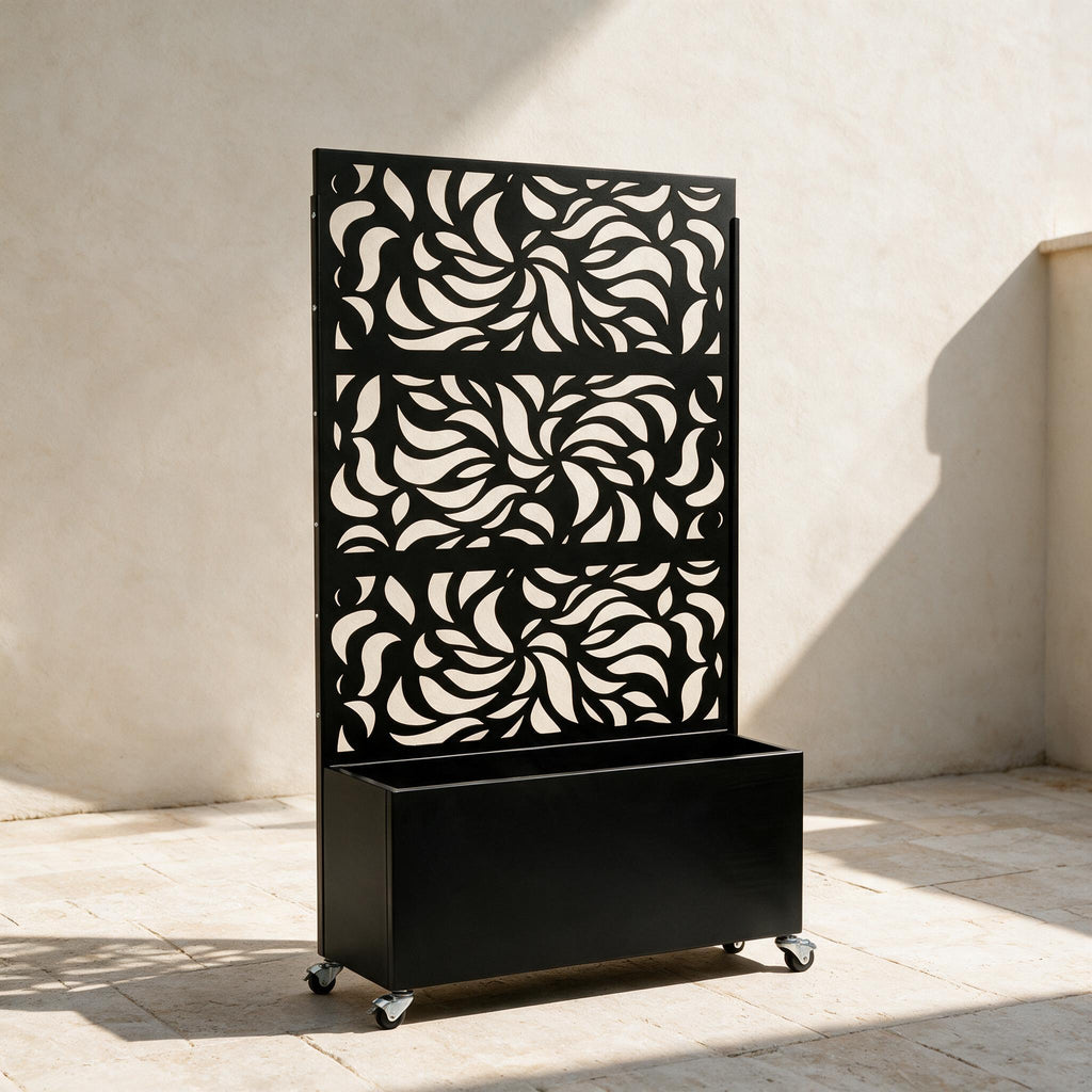 Leaf Privacy Screen with Planter — full product